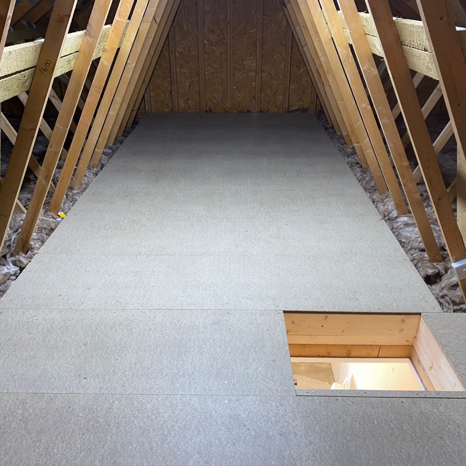 Loft Flooring, Ladders & Hatches project photo 7